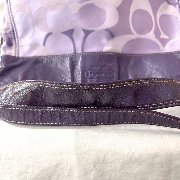 Coach F14710 Lg Zoe Optic Convertible Signature Logo Canvas & Patent Leather - Picture 12 of 16